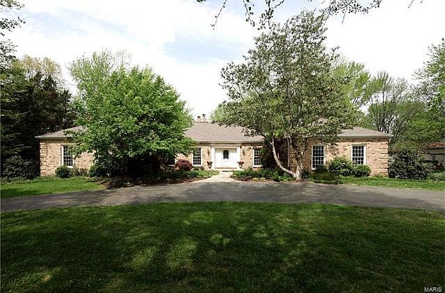 1st image of 535 Tregaron Pl