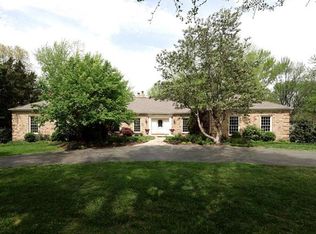 535 Tregaron Pl, Saint Louis, MO 63131