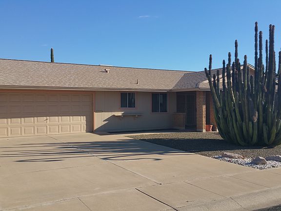 2nd image of 10038 W Cumberland Dr