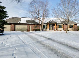 15520 Andrie St NW, Ramsey, MN 55303