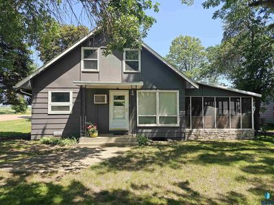 6141 Dakota Ave, Madison, SD, 57042