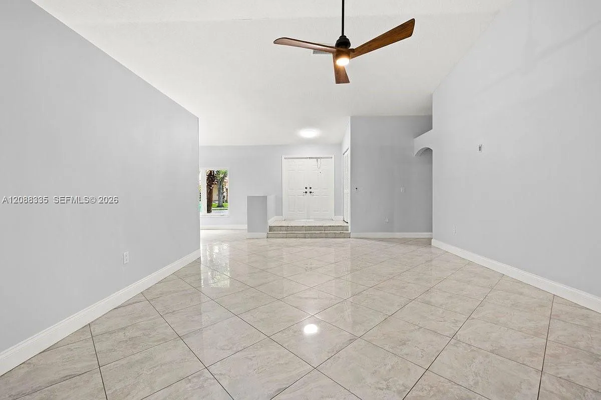 Savannah Plat 2 — Photo 4
