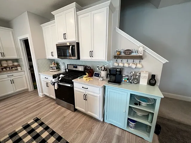 519 Chandler Dr — Photo 8
