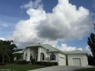 8711 Belle Meade Dr, Fort Myers, FL 33908
