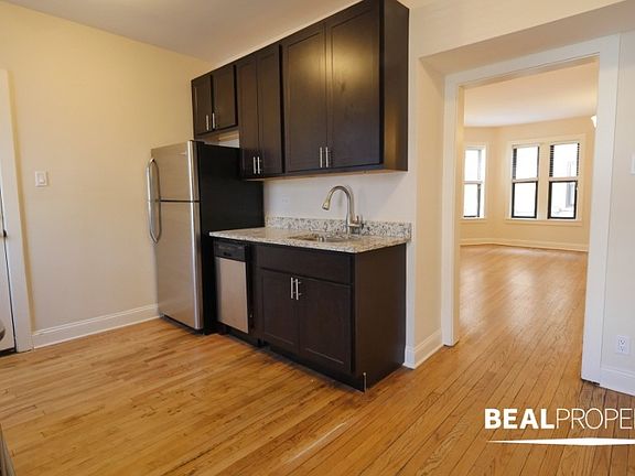 4th image of 4038 N Ashland Ave #W1