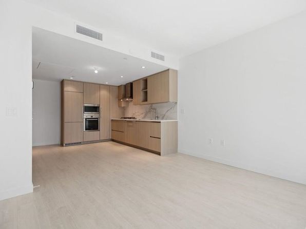 1 bedroom rental in Richmond — photo 9