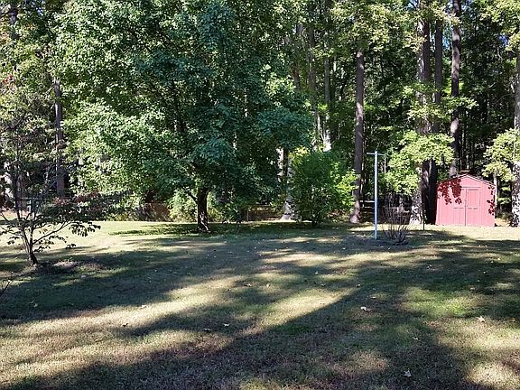 2nd image of 509 Thorn Rose Ct