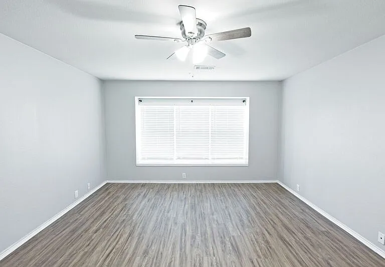 2309 Mallard Dr — Photo 31