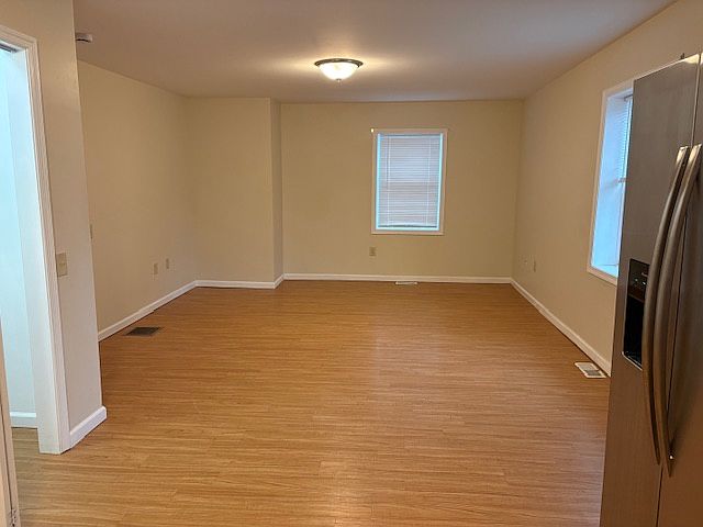 1st image of 1605 N Mulberry St APT 101