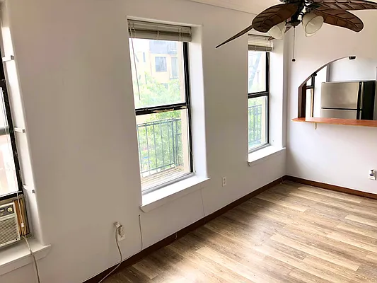 Rented by Corcoran | media 18