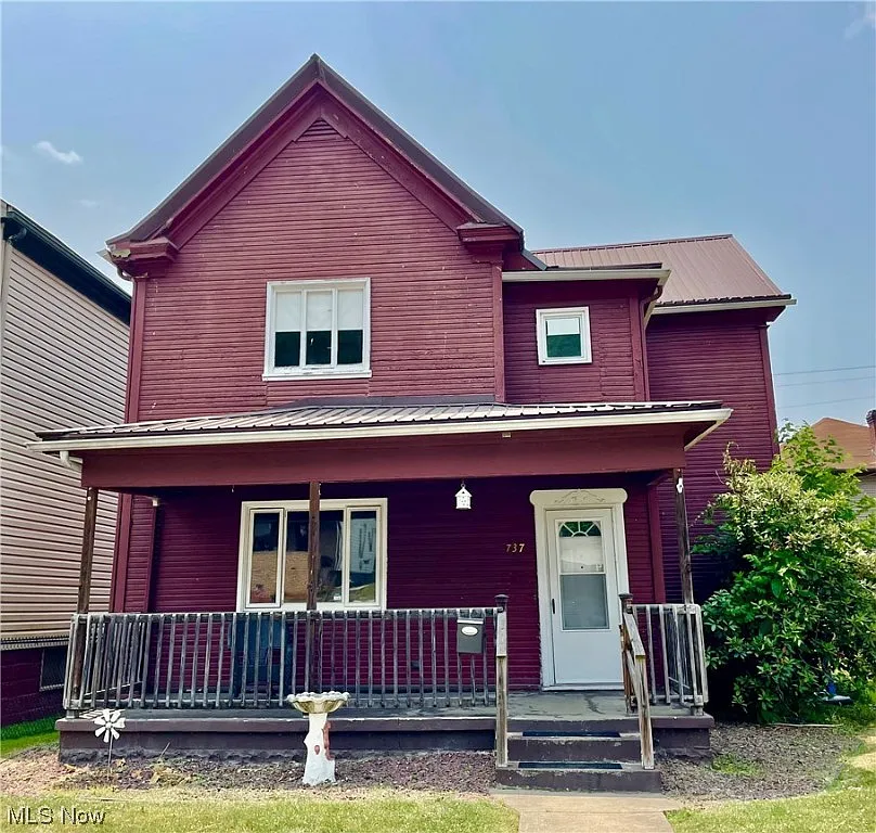 737 Virginia Ave photo 1