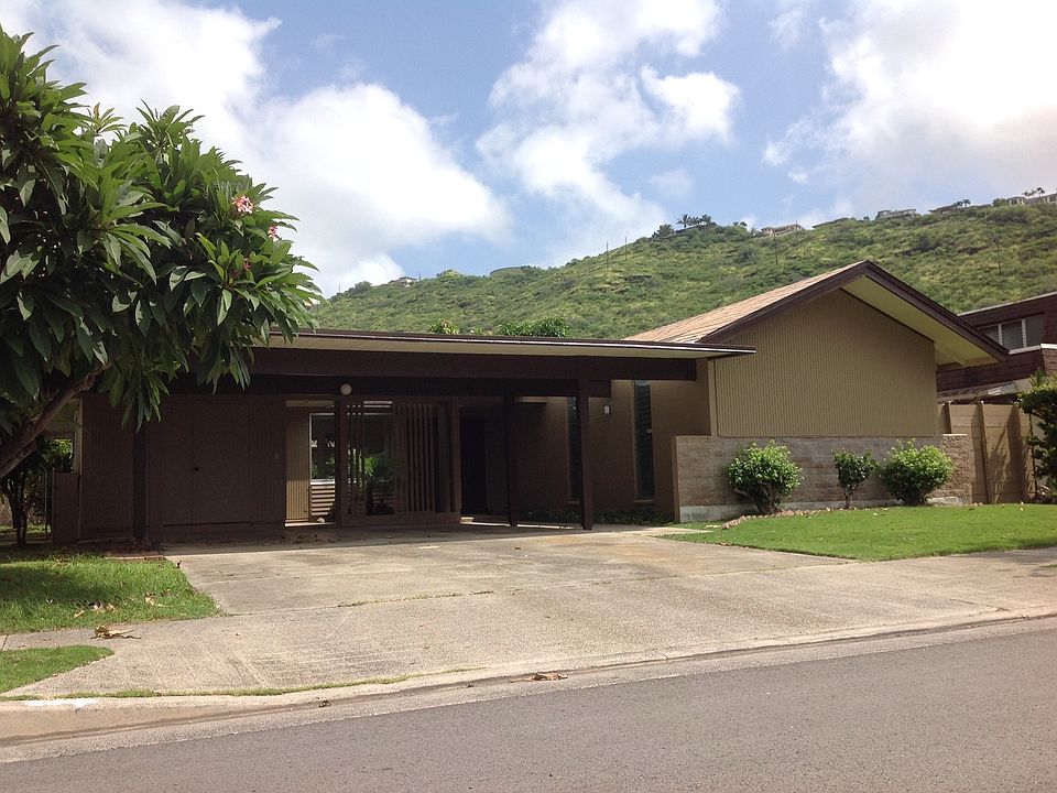 1st image of 877 Maniniholo St