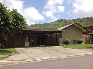 877 Maniniholo St, Honolulu, HI 96825