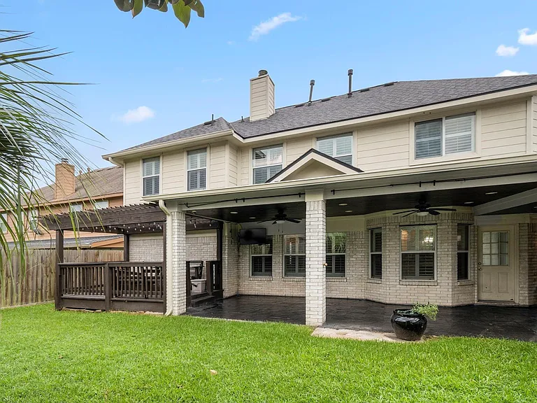 22911 Kimberwicke Ct — Photo 31