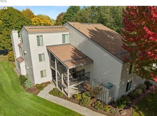 9955 SW Trapper Ter, Beaverton, OR 97008