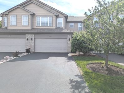 39811 N Long Dr #2, Antioch, IL, 60002