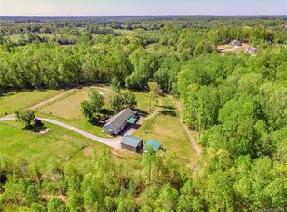 429 Shinn Farm Rd, Mooresville, NC 28115