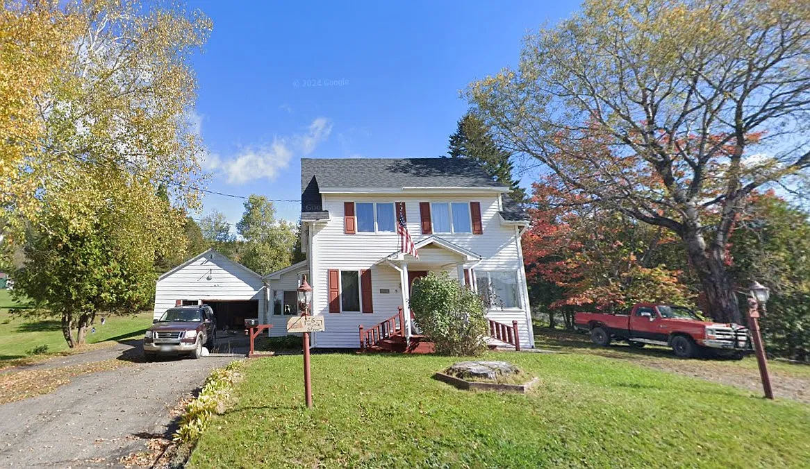 5 Maple St — Photo 1
