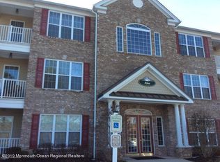 535 Sophee Ln #5, Lakewood, NJ 08701