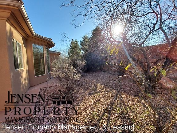 2nd image of 1637 N Sage Dr