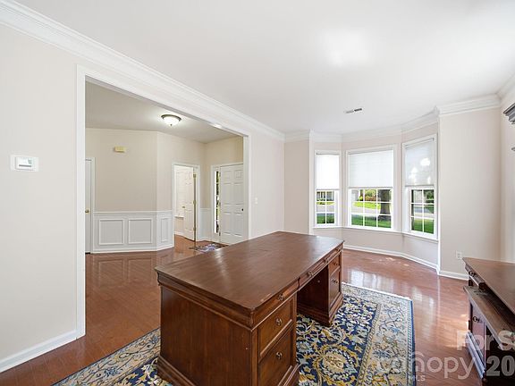 5th image of 1658 Lillywood Ln