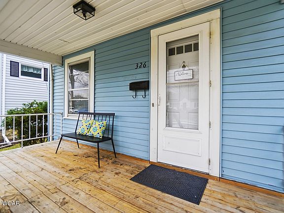 3rd image of 326 Gordon Ave