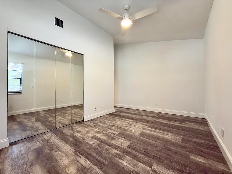 11698 NW 20th Dr — Photo 24