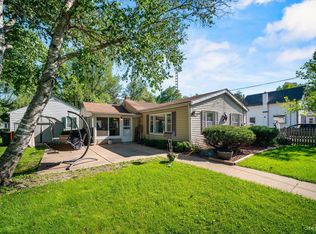 414 E Clark St, Plano, IL 60545
