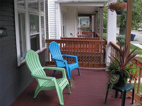 2nd image of 33 Orchard Pl