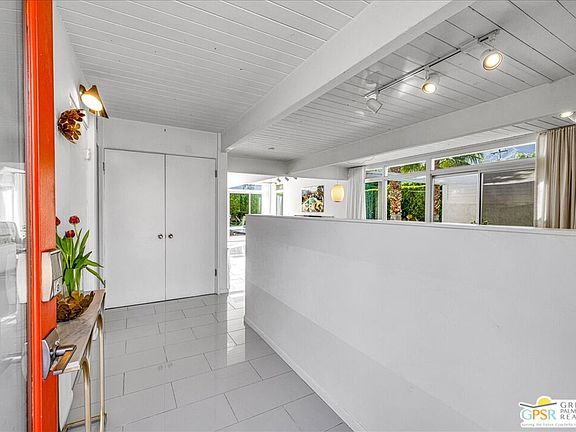 3rd image of 439 E Racquet Club Rd