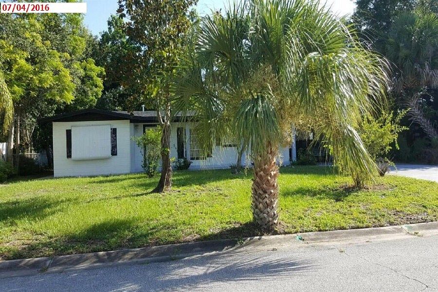 1st image of 1323 Hawkes Ave