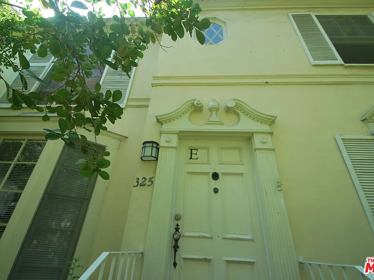 325 N Palm Dr #E — Photo 6