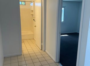2109 N Hollywood Way, Burbank, CA 91505