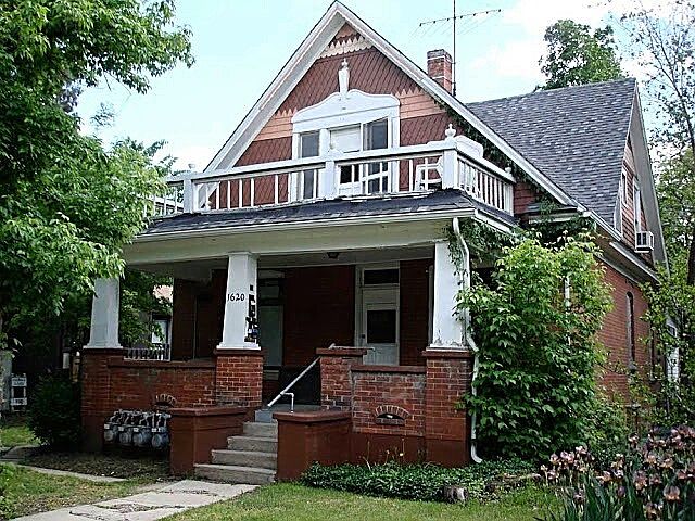 2nd image of 1620 Grove St APT 2