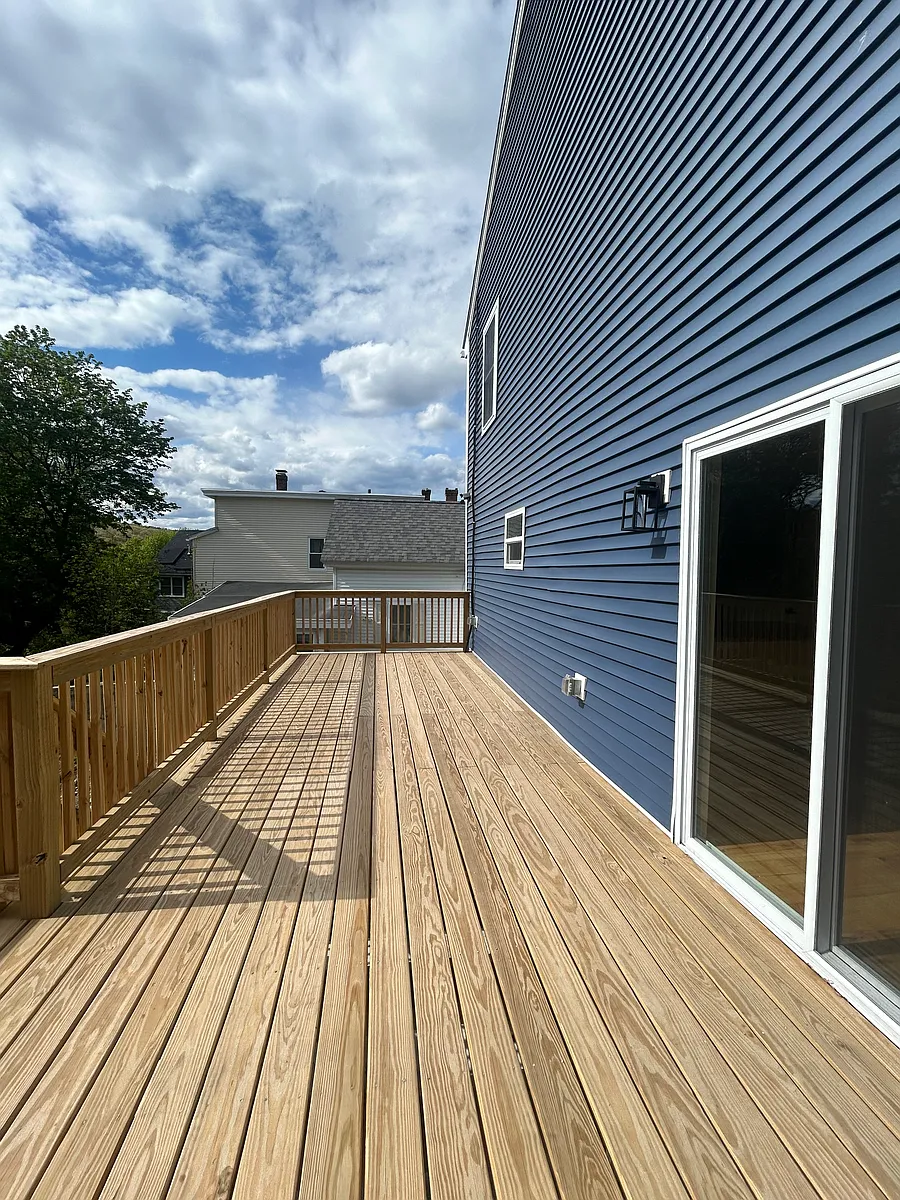 Building Photo - 75 Beech St #1