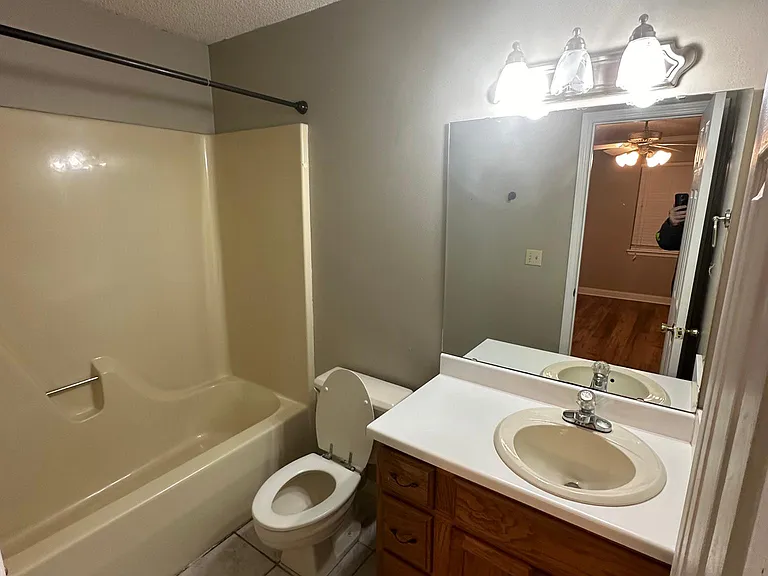 2530 Jayme Cir — Photo 8