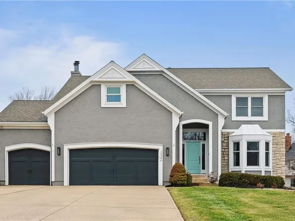 15306 Hemlock St, Overland Park, KS 66223