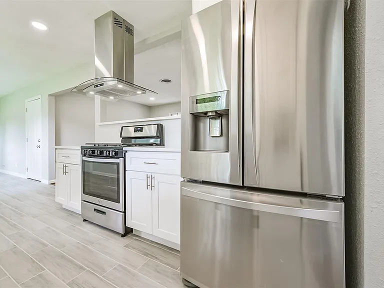 9631 Bundy Ln — Photo 14