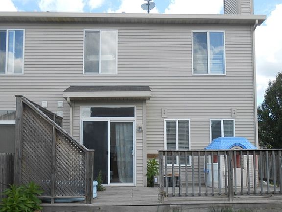 2nd image of 2167 Rebecca Cir