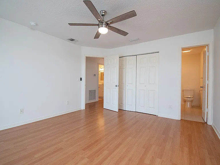 74 Royal Oak Ct #206 — Photo 13