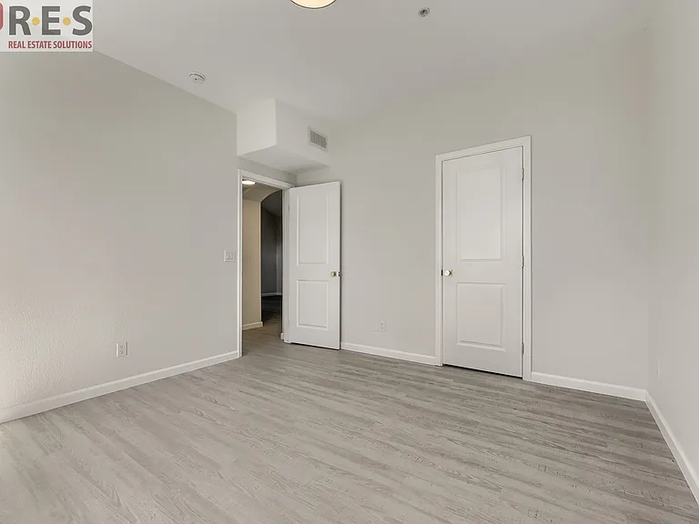 1631 W Canal Cir #832 — Photo 6