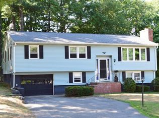 16 Oak Ridge St, Methuen, MA 01844