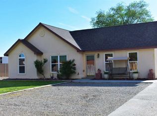 2207 N Huntzinger Ave, Farmington, NM 87401