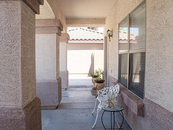 Front Patio ready to relax!