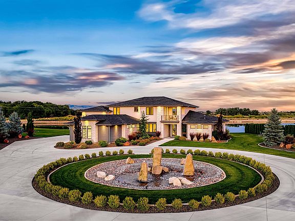 3rd image of 22282 Trigger Ranch Ln