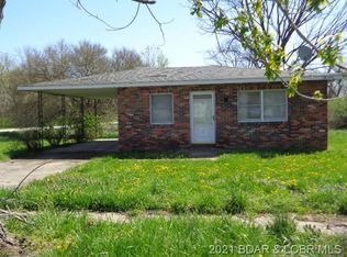 806 Colorado Ave, Eldon, MO 65026