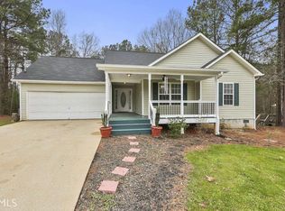 60 Corn Crib Ct, Newnan, GA 30263