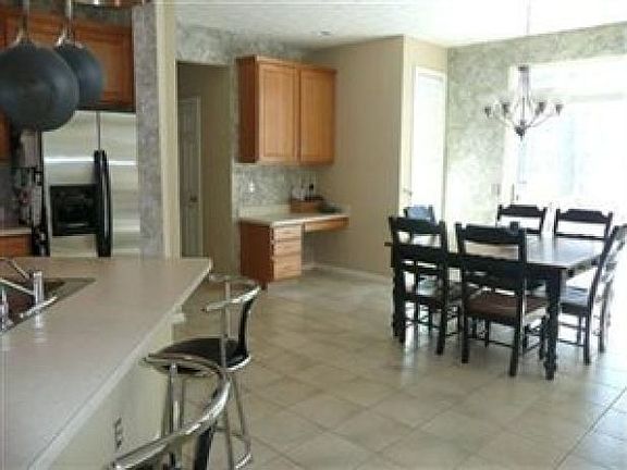 4th image of 21337 Oakhurst Ln