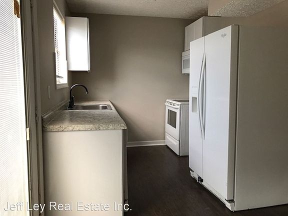 4th image of 3532 Chesapeake Dr