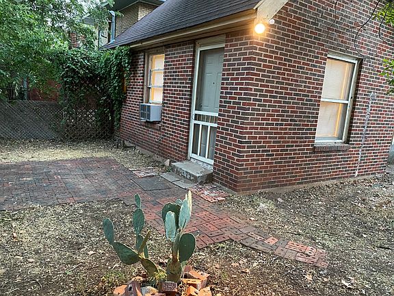 3rd image of 1811 8th St